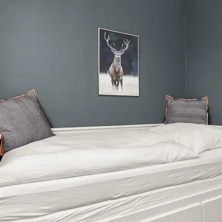 Edmunds - Bergblick Im Wanderparadies, Nintendo Switch, Parkplatz باد برلبورغ