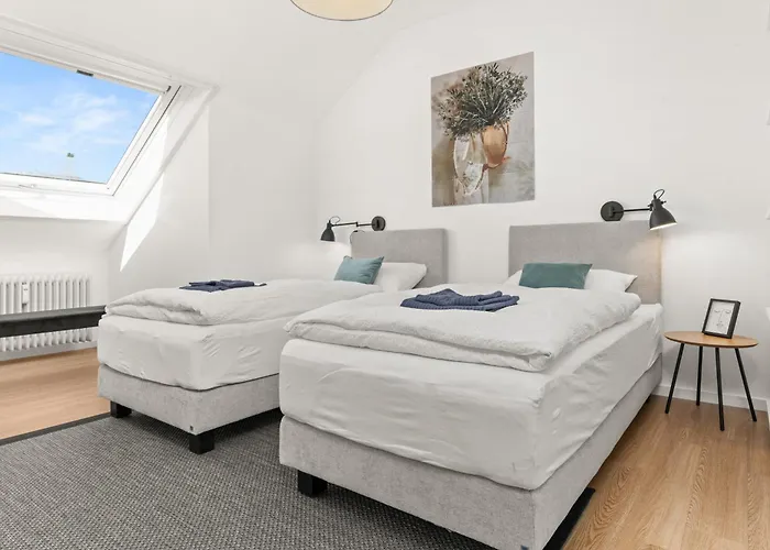 Edmunds - Bergblick Im Wanderparadies, Nintendo Switch, Parkplatz Lägenhet